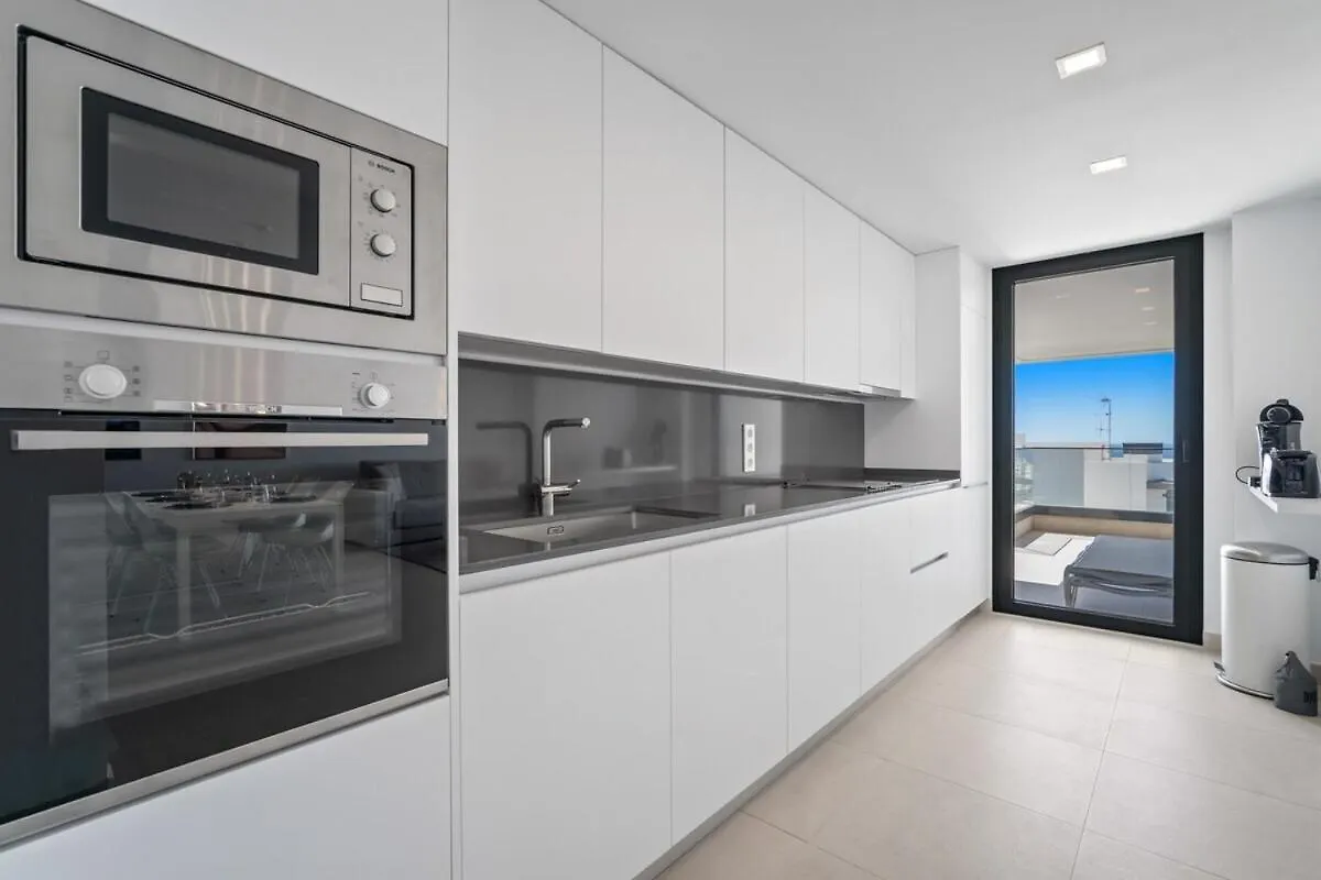 Apartment With Sea View And Gym Estepona Spain