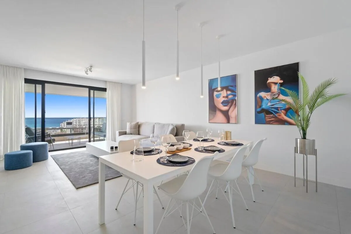 Apartment With Sea View And Gym Estepona 0*,